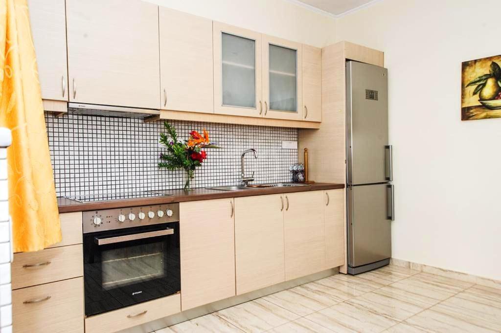 Cozy Flats In An Olive Grove By The Sandy Beach Kanalos Bagian luar foto